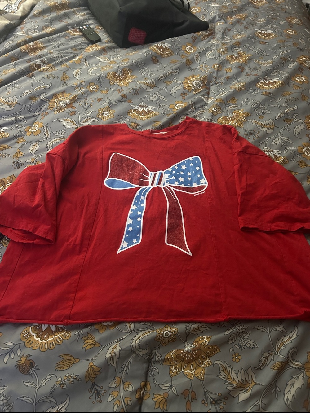 Red crop Tee with Patriotic Bow Graphic